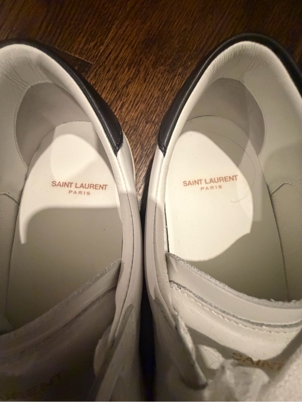 Saint Laurent White Leather Low-Top Sneakers - Picture 4 of 5